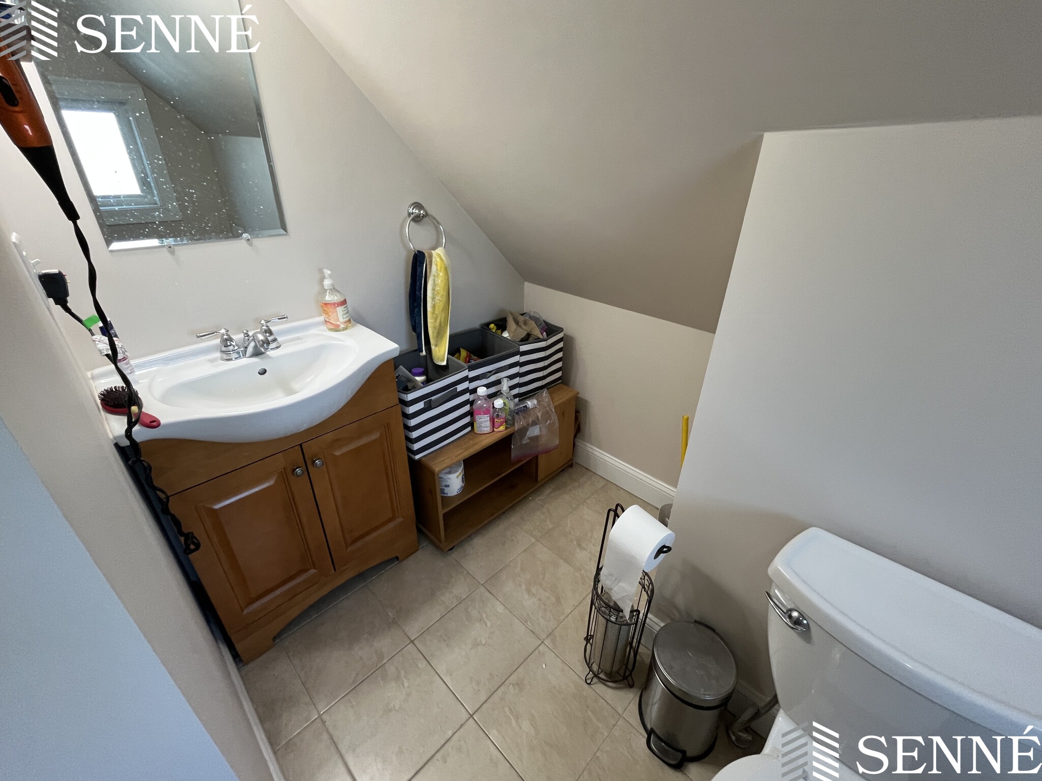 614 Main St, Medford