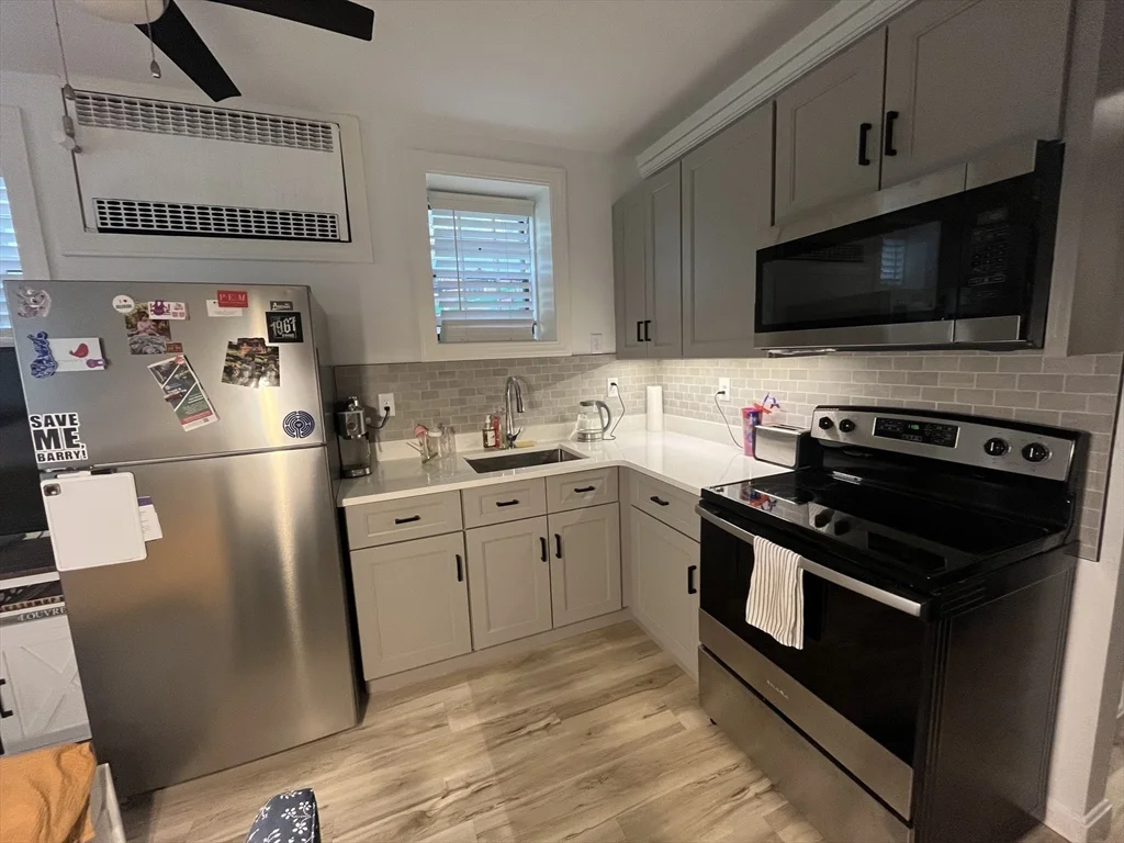 60 Elm, Worcester