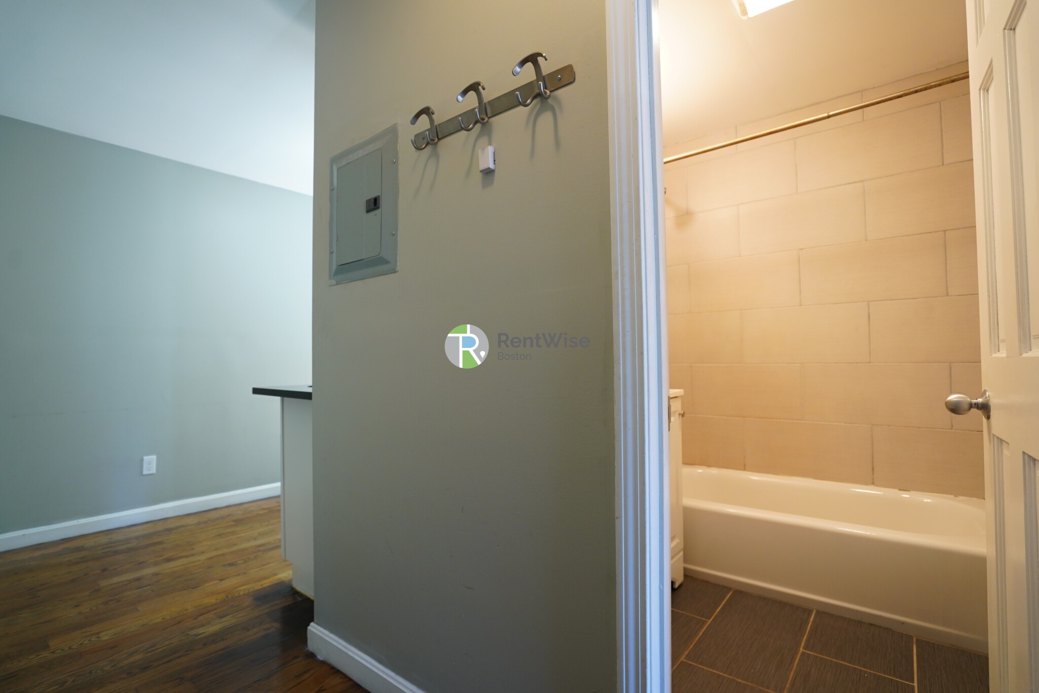 36 L St, South Boston