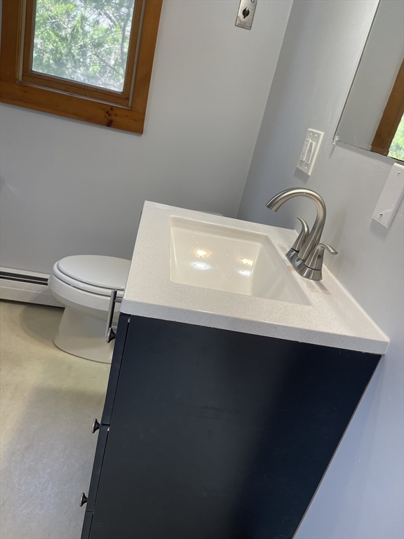 11 Elderberry Dr, North Easton