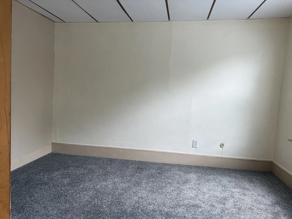 125 High St, North Attleboro