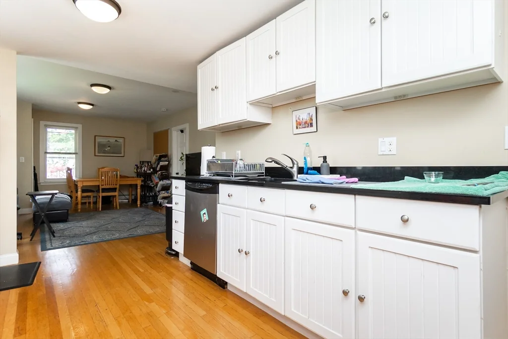 214R Harvard St, Central Square