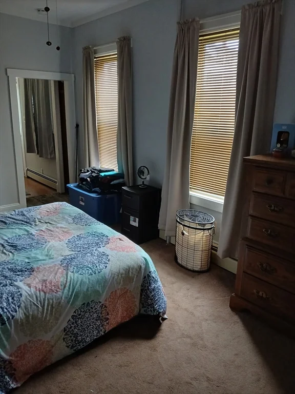 293 Linden St, Fall River