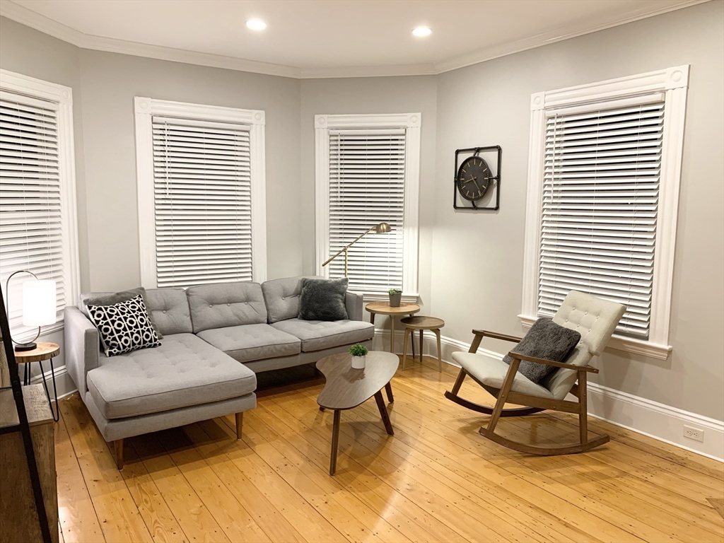 375 Broadway, Mid Cambridge