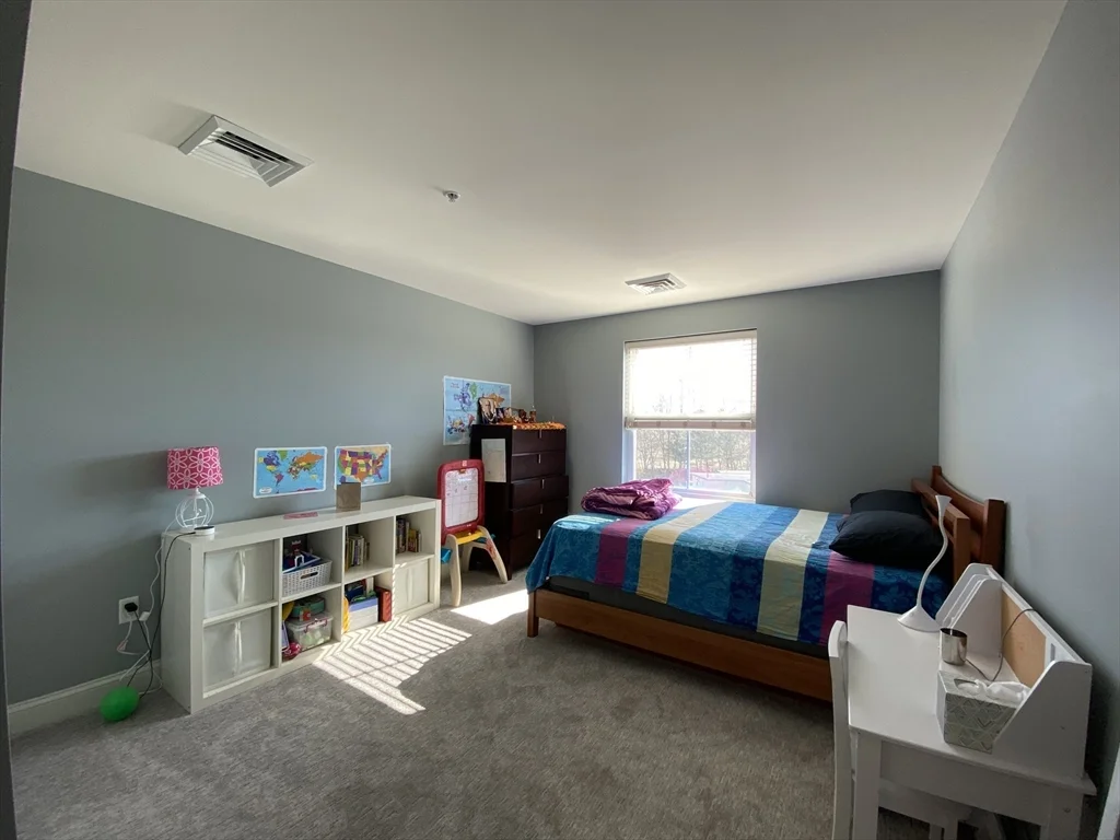 318 Rindge Ave, North Cambridge