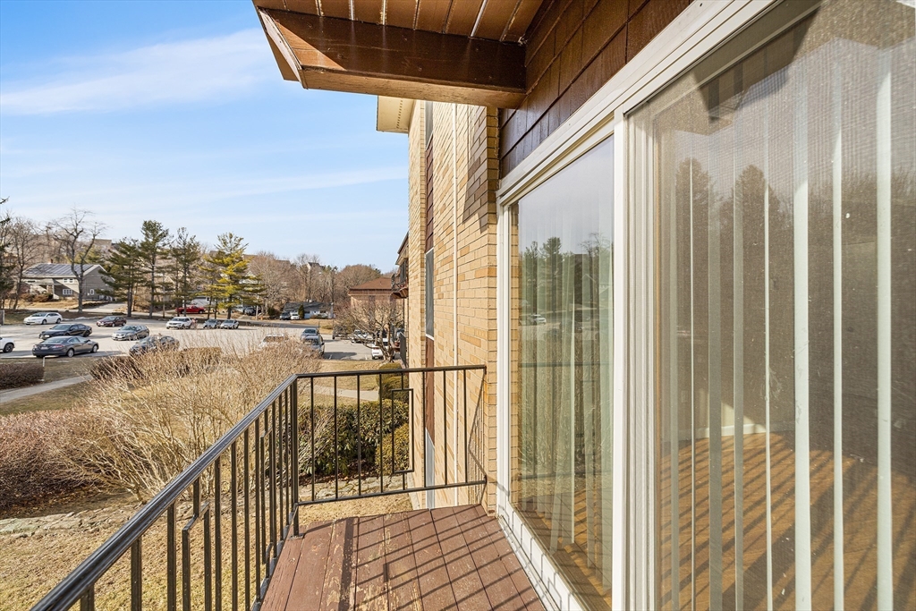 121 Bailey, Worcester