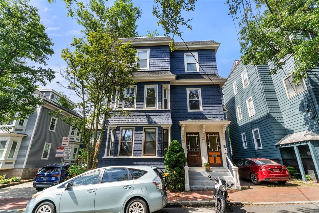 7 Flagg St, Harvard Square