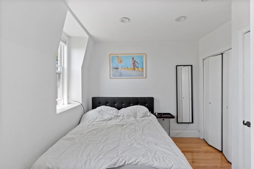 208 Washington, Chelsea