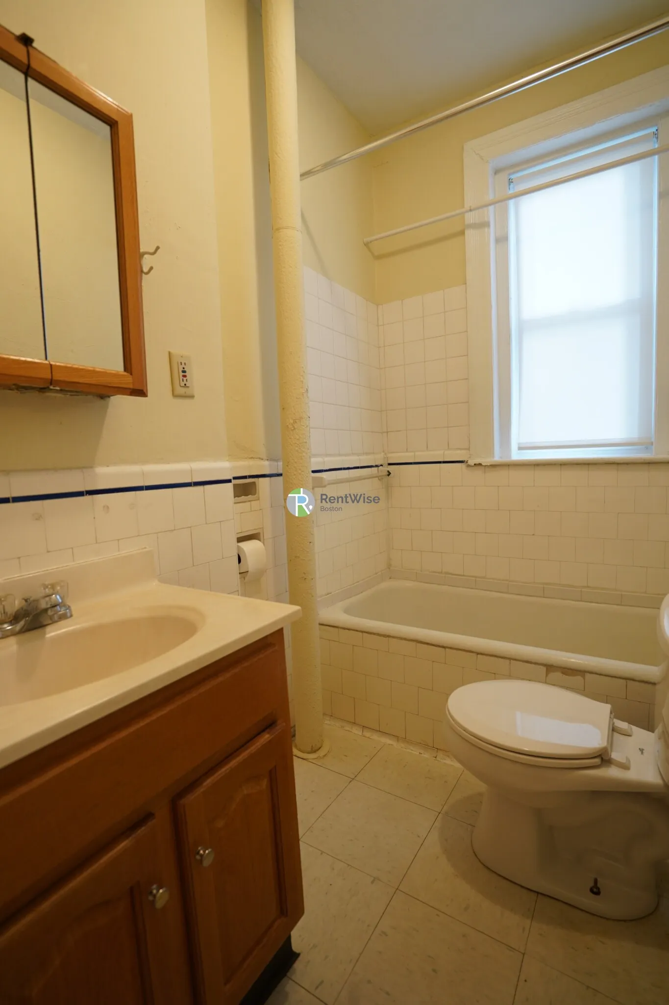 41 Chestnut Hill Ave, Brighton