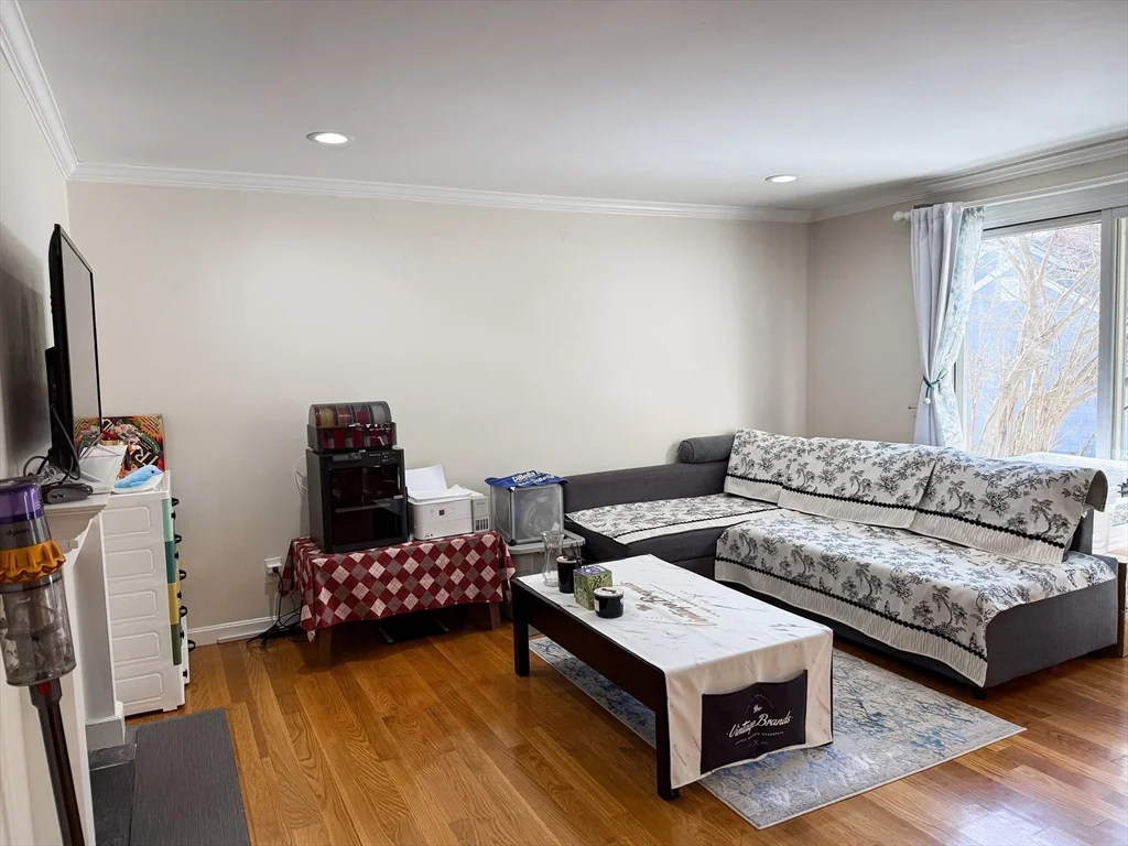 53 Jericho Rd, Weston