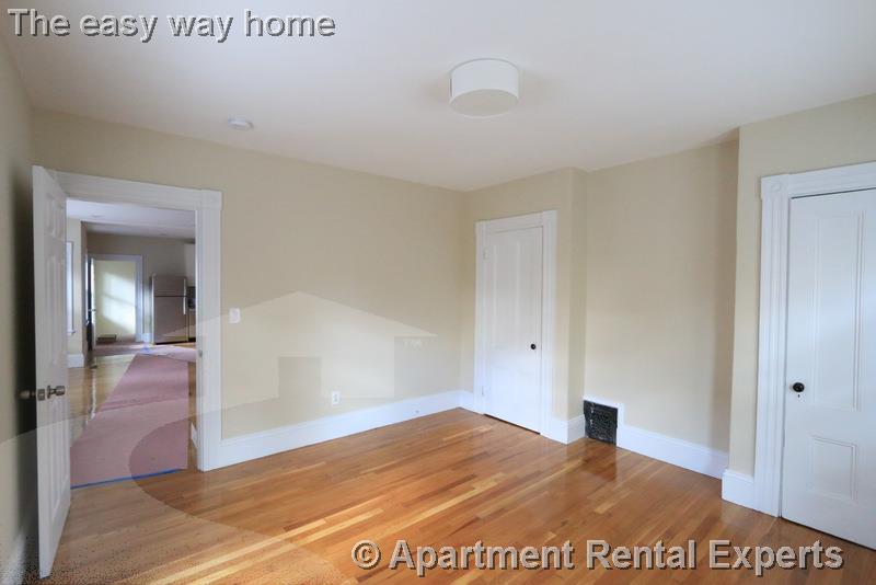 18 Chandler St, Davis Square