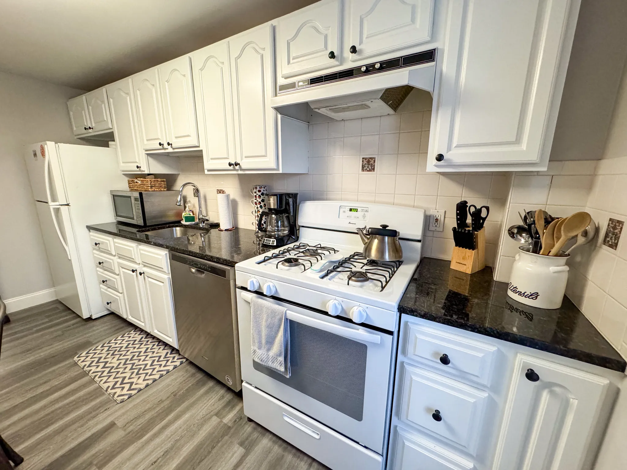 7 Harvard Sq, Brookline Village