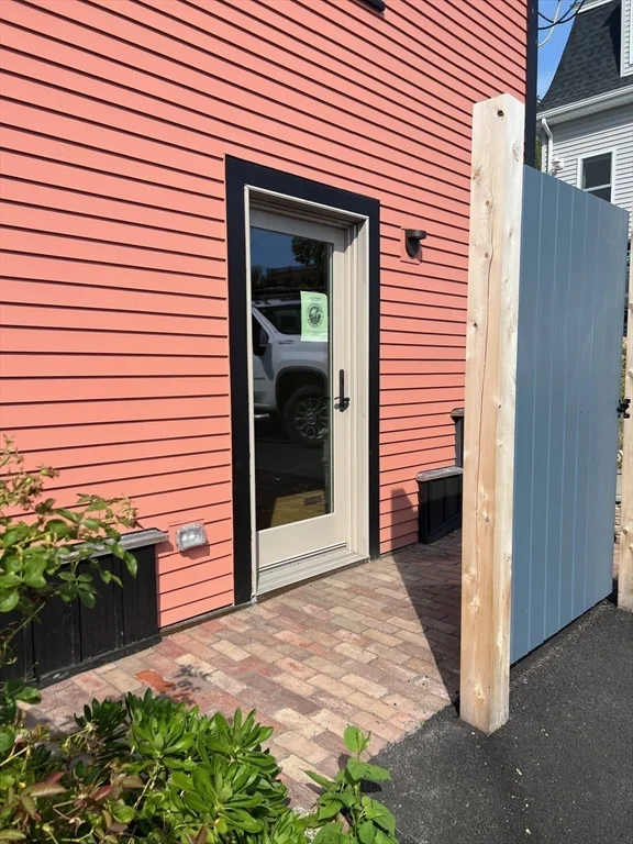 4 Haskell St, Gloucester