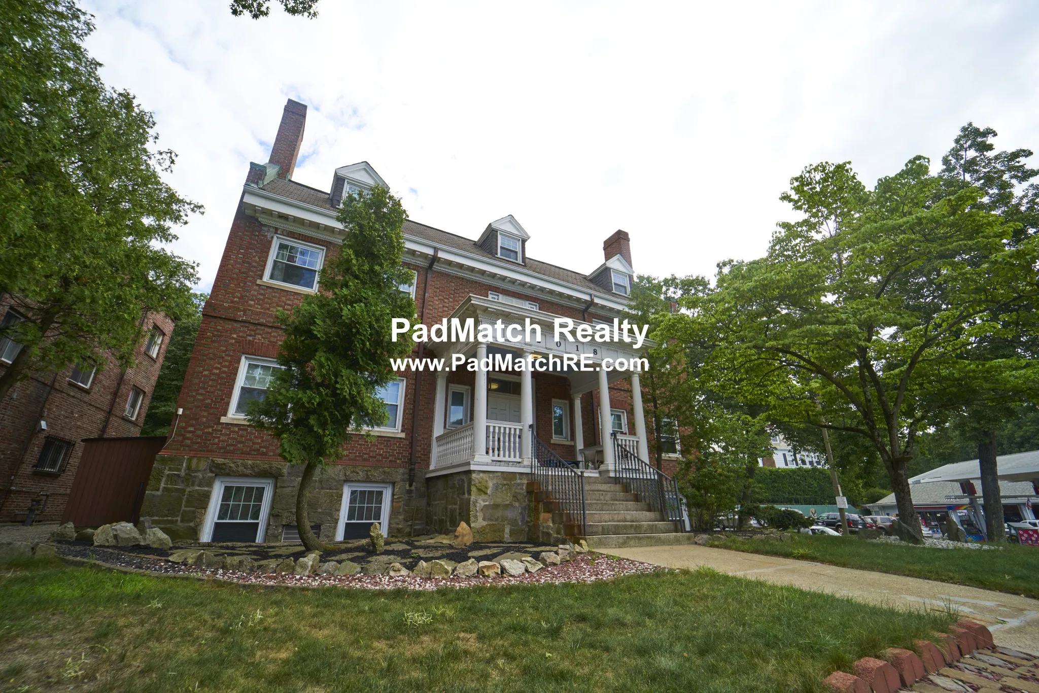 2018 Commonwealth Ave, Brighton