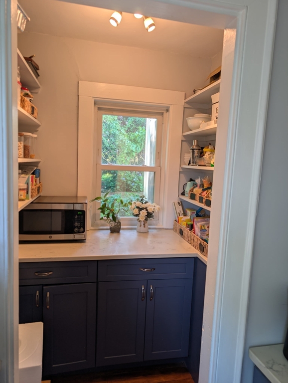 15 Sunset Rd, Watertown