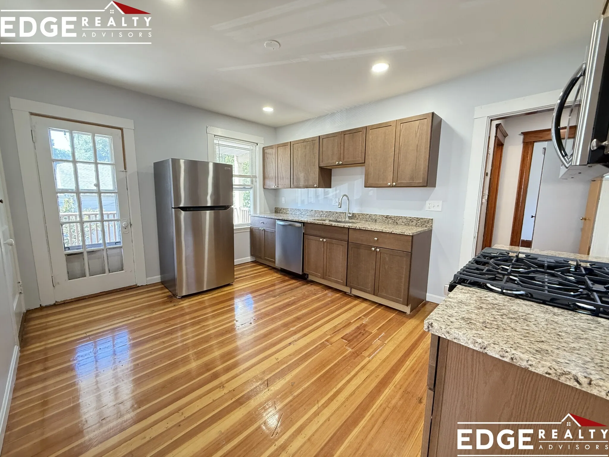 494 Washington St, Brighton