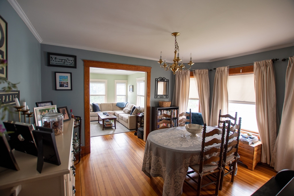 96 Grant Ave, Medford