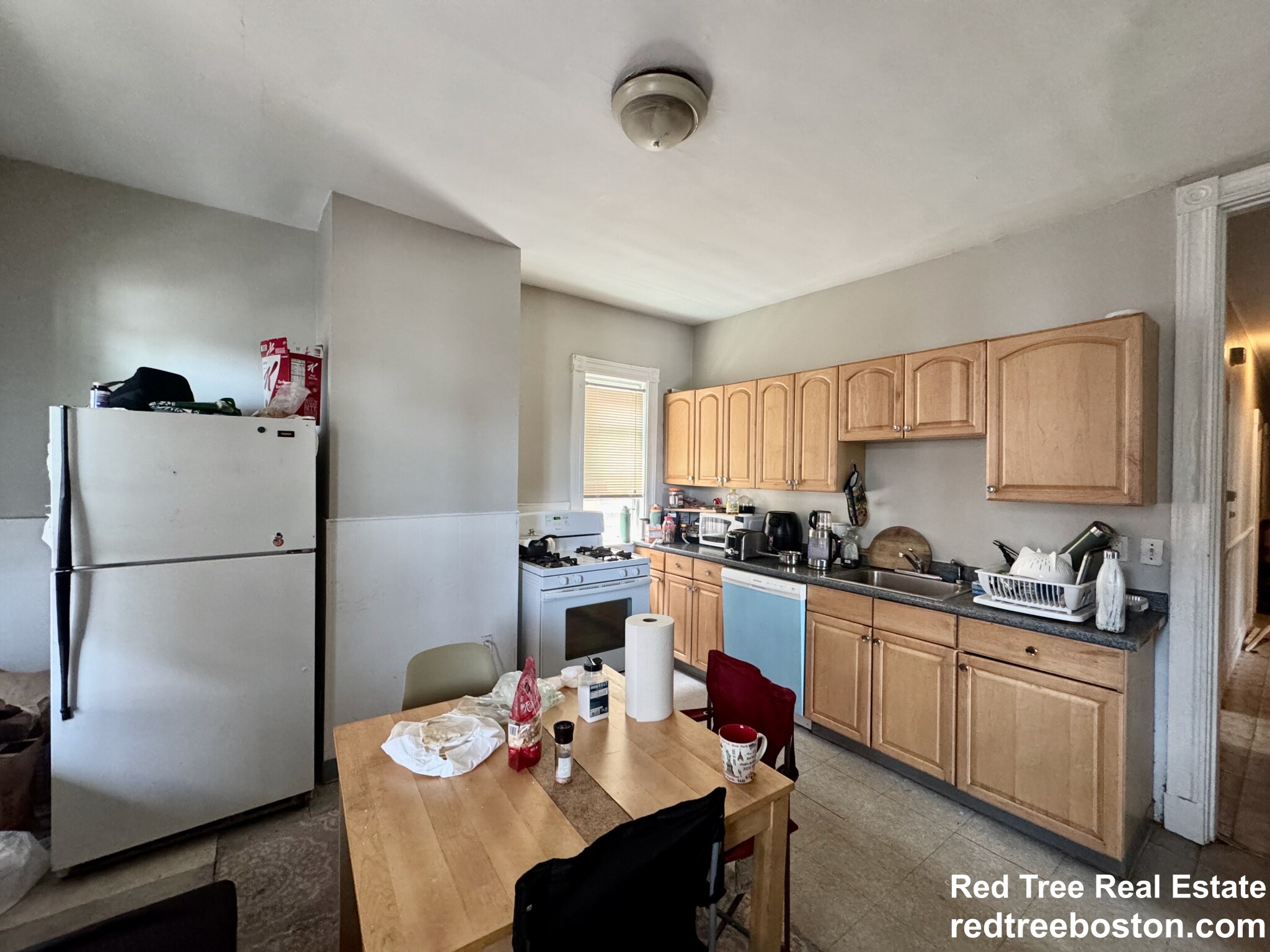 348 Faneuil St, Brighton