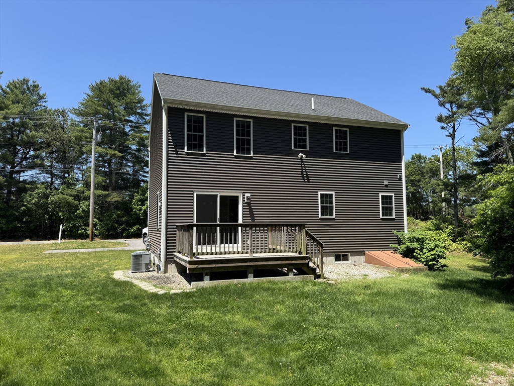 59 Wenham Rd, Carver