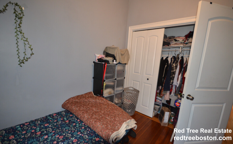 191 Boylston St, Jamaica Plain