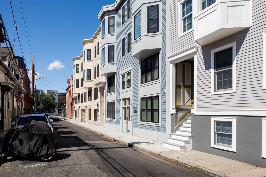 20 Haynes St, East Boston