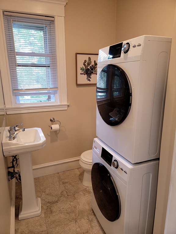 8 Fainwood Circle, Inman Square