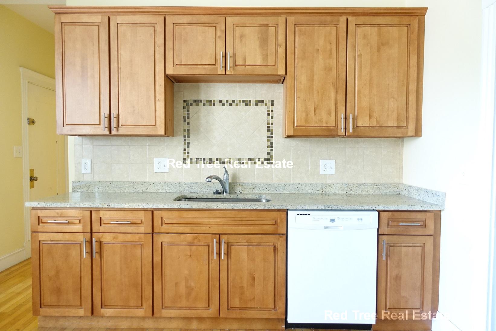 2009 Commonwealth Ave, Brighton