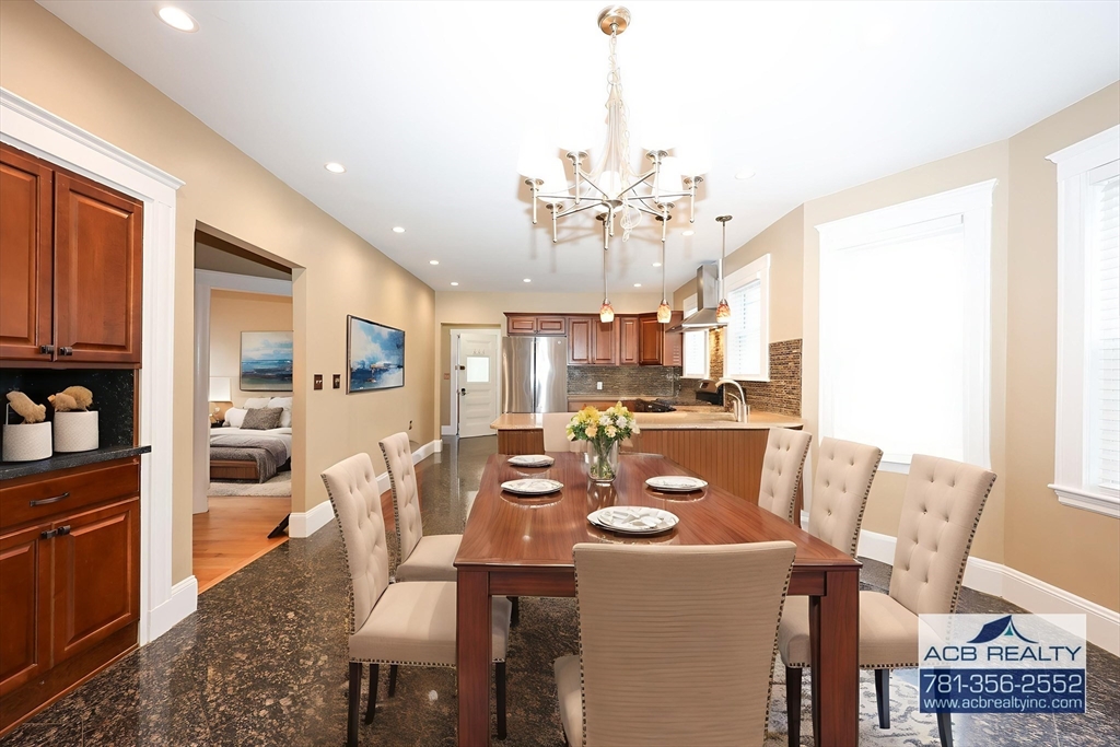 36 Lancaster St, Quincy