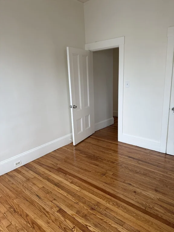 229 Jackson St, Lawrence