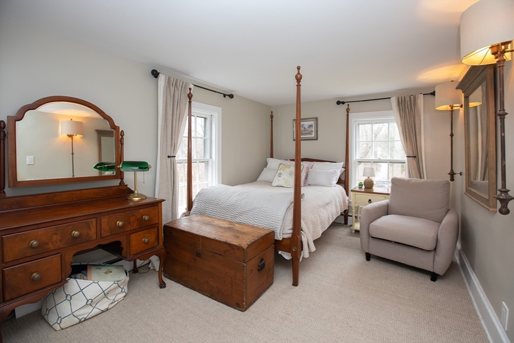 1142 Main St, Hingham