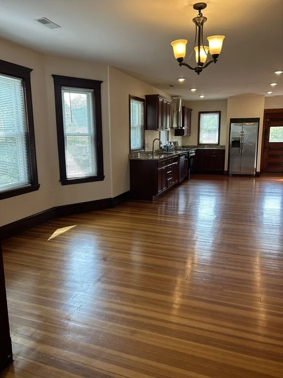 74 Fiske St, Waltham