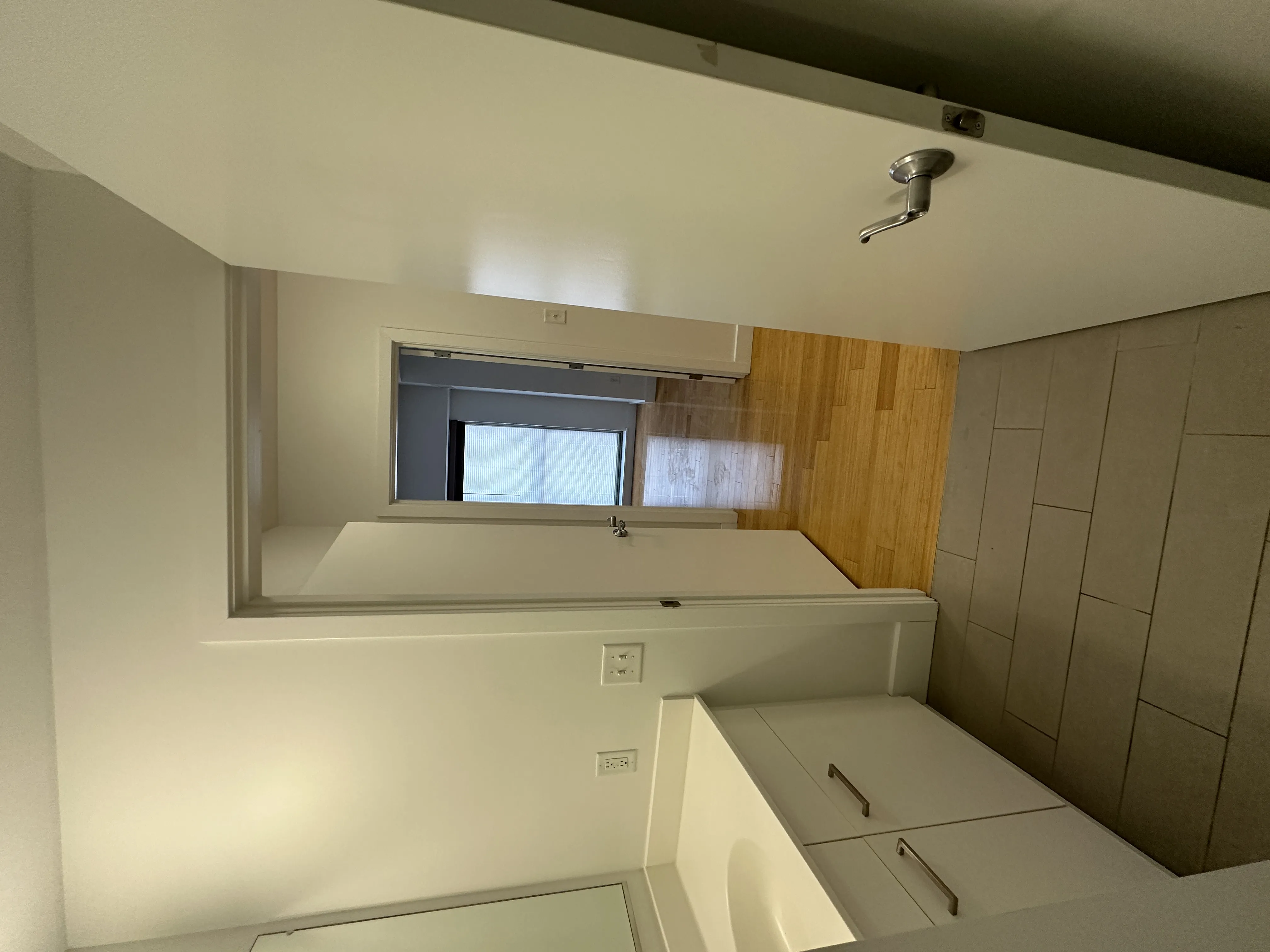 1085 Boylston St, Fenway