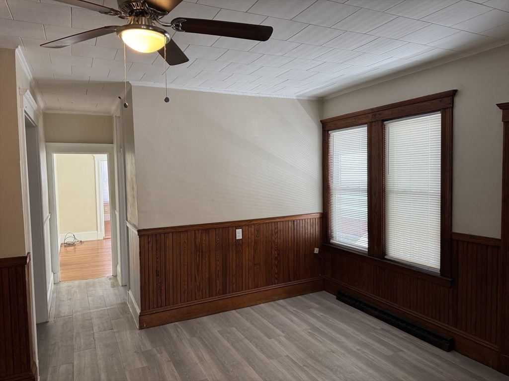 32 South Prospect St, Bradford