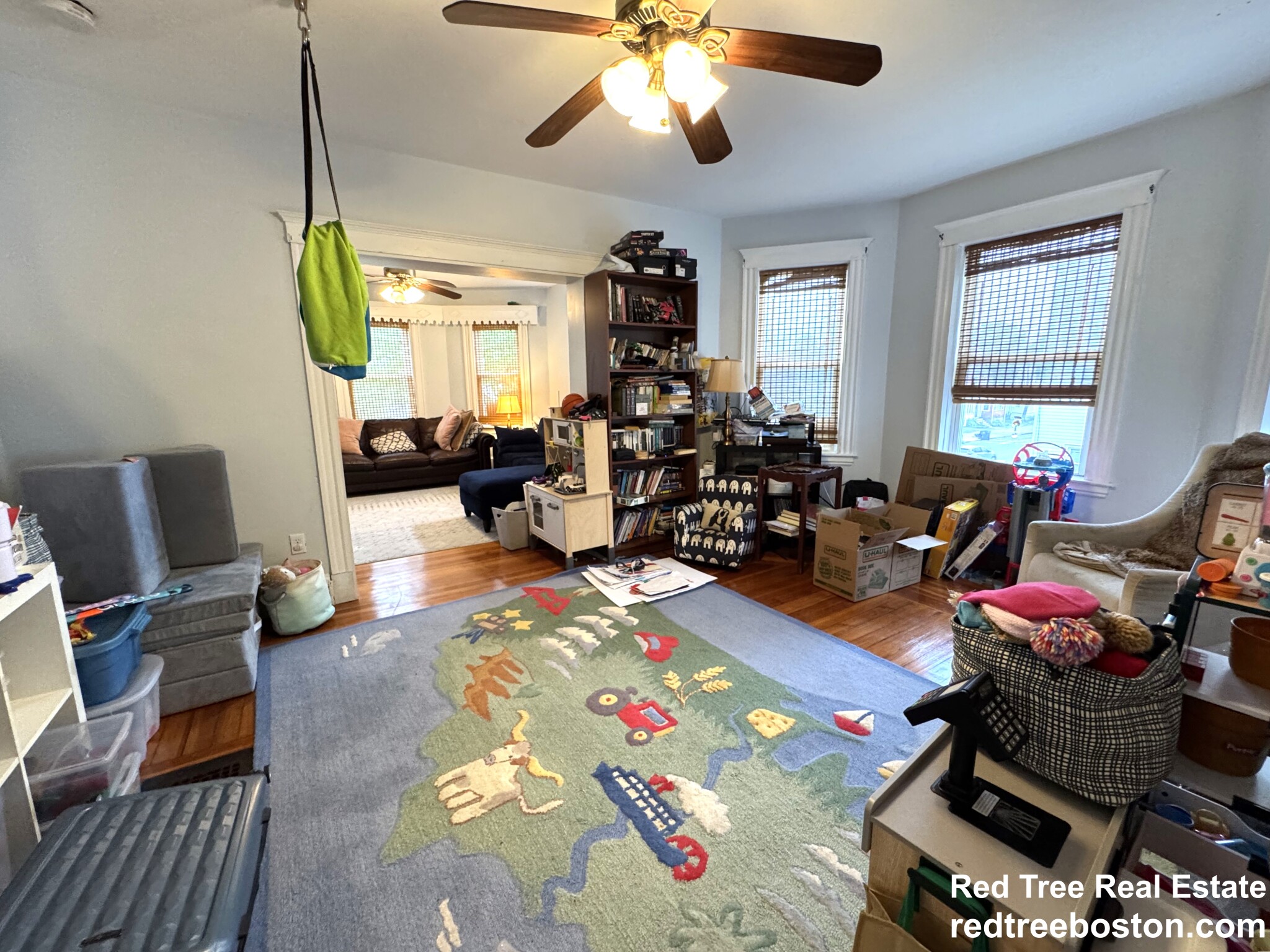 242 Belgrade Ave, Roslindale