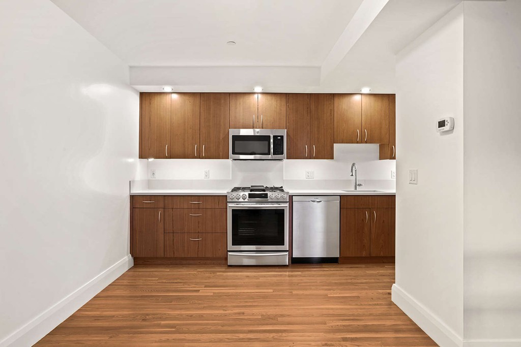 165 Winthrop Rd, Beaconsfield