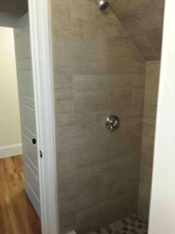 84 Linden St, Allston