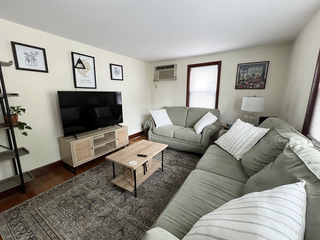 179 Faneuil St, Brighton