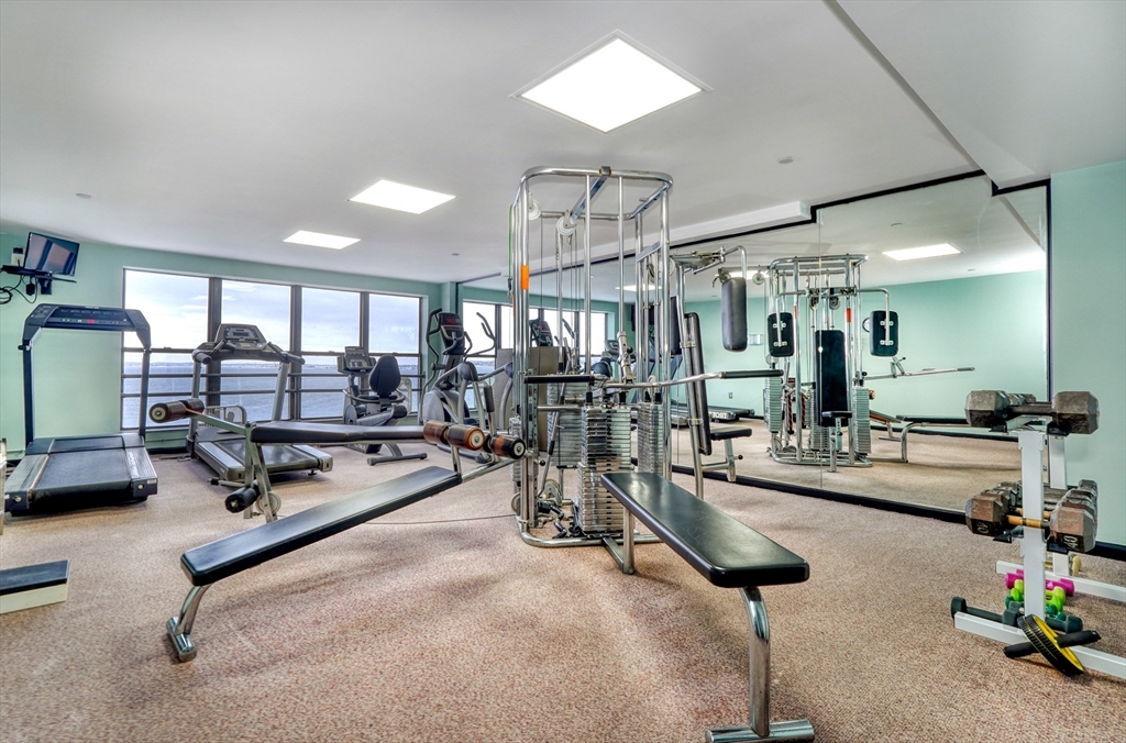 3 Seal Harbor Rd, Winthrop