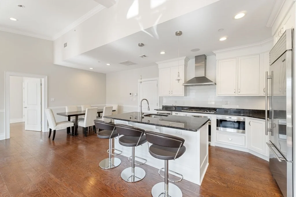 616 East 4th St, South Boston