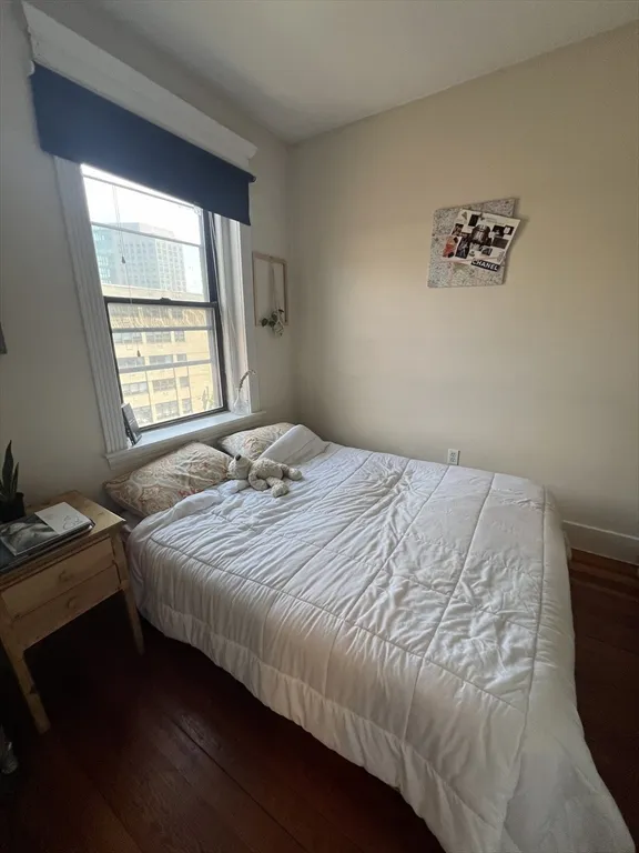 65 Burbank St, Fenway