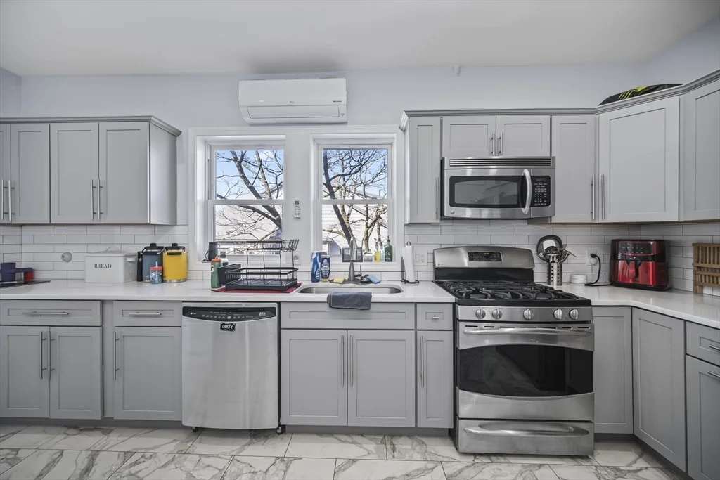 455 Broadway, Winter Hill