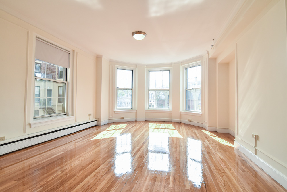 1284 Beacon St, Coolidge Corner