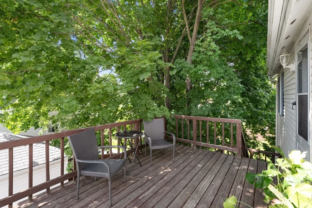 589 Willard St, Quincy