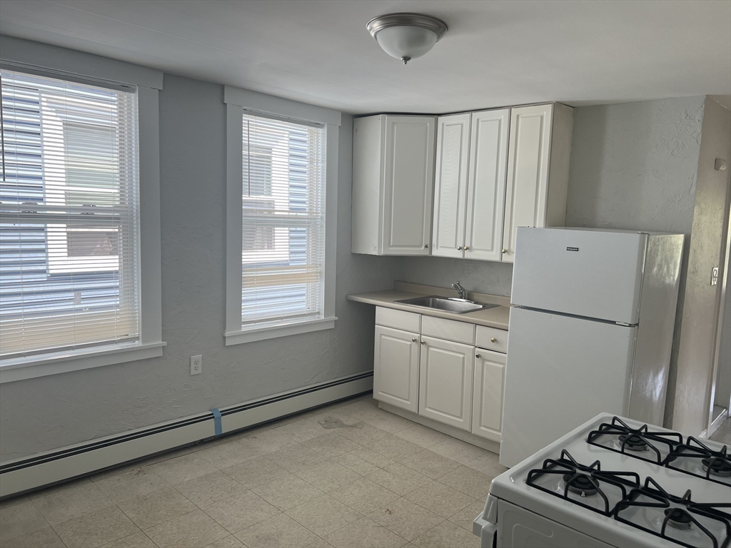 27 Warren Ave, Malden