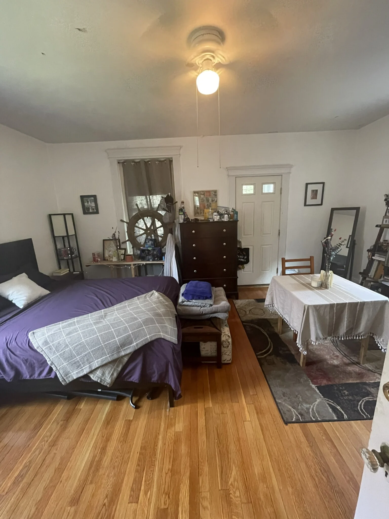 17 Englewood Ave, Washington Square