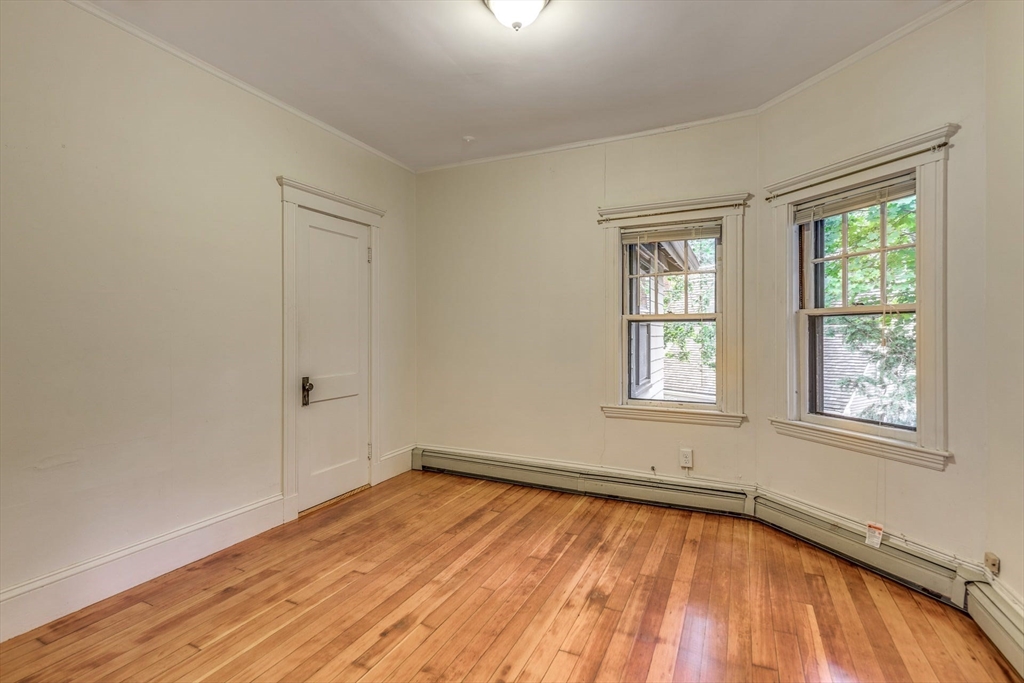 375 Mt Auburn, West Cambridge