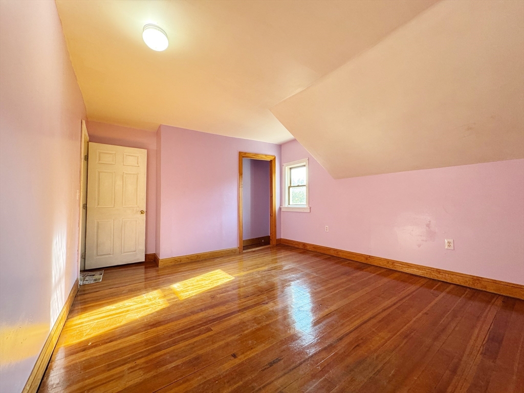 563 N Washington, North Attleboro