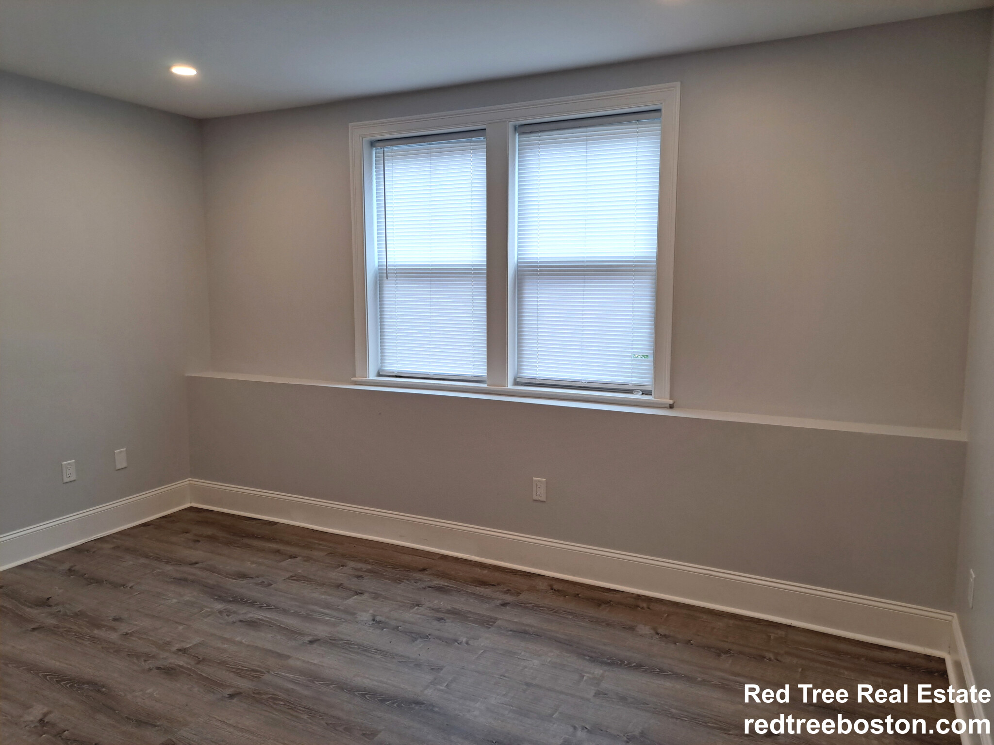 120 Kenrick St, Oak Square