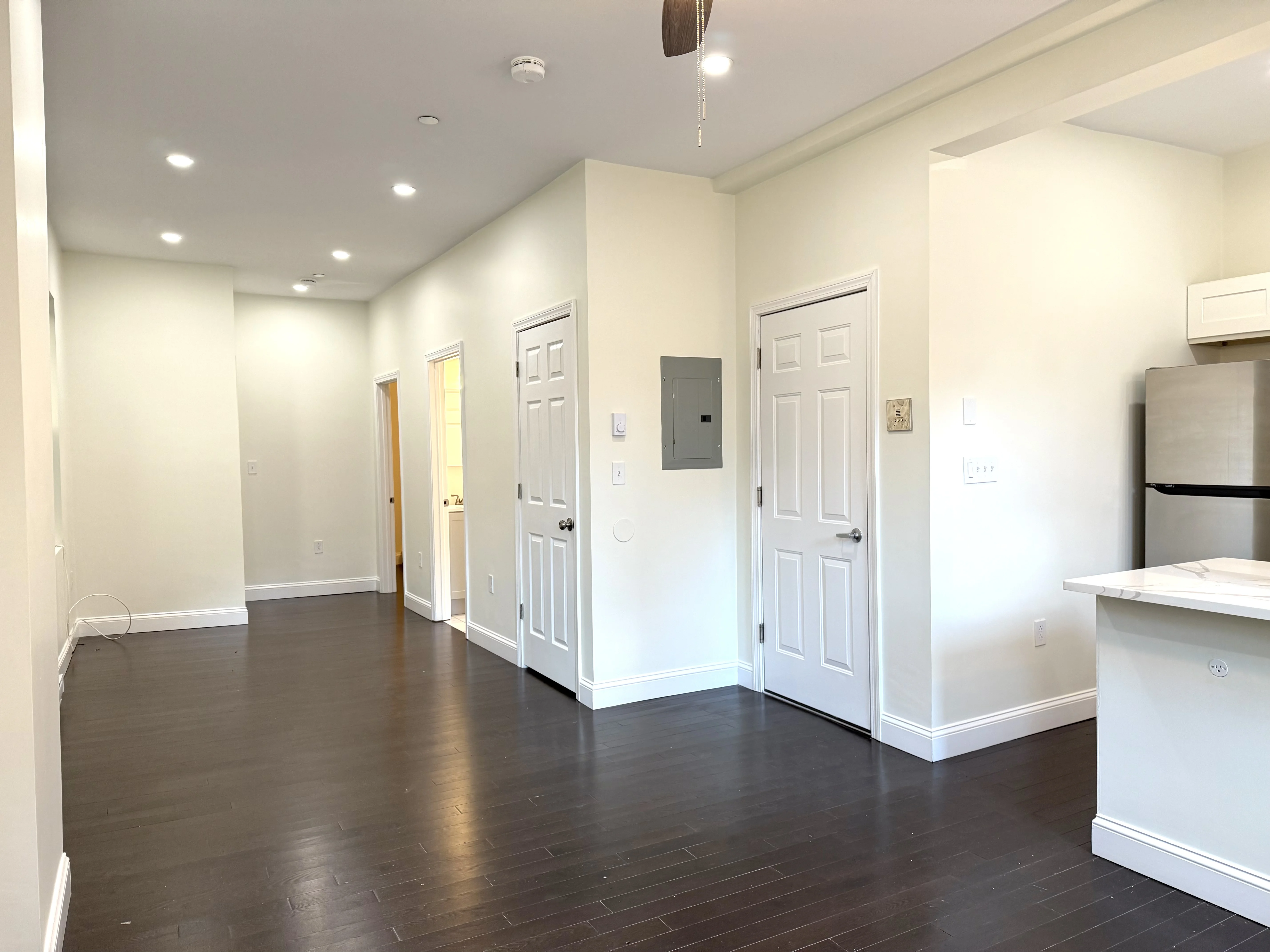 49 Charter St, North End