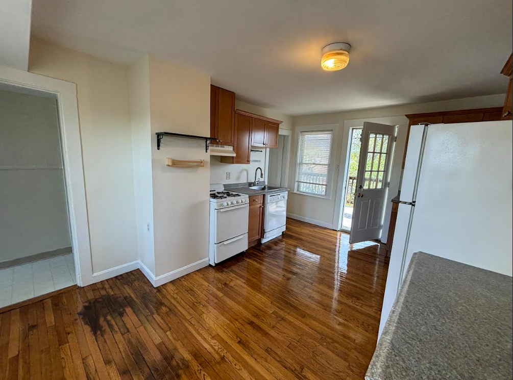 30 Hanson St, Ward Two